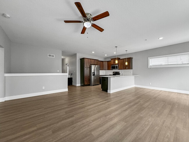 Building Photo - 4461 Lower Beaver Rd