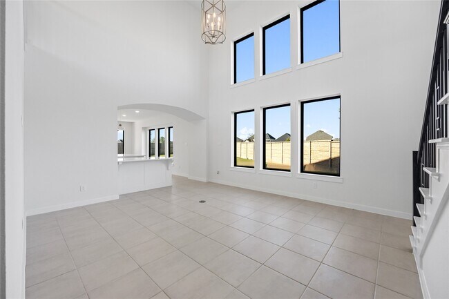 Building Photo - 5106 Sistine Dr