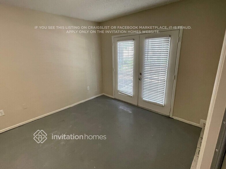 Building Photo - 472 Winding Oak Ln