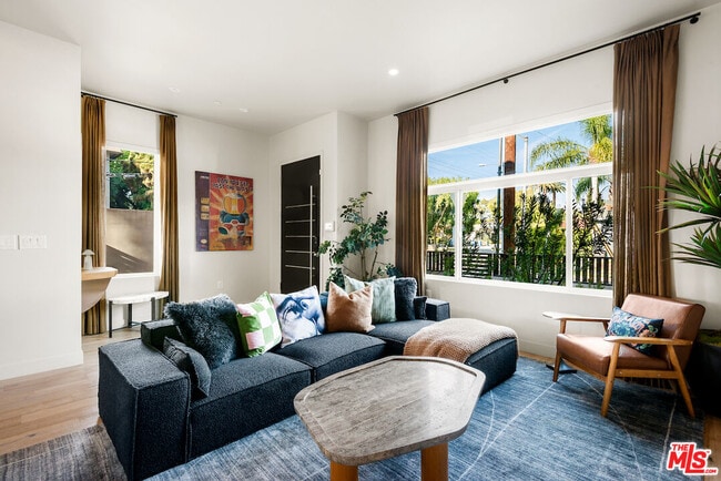 Building Photo - 4211 Ince Blvd