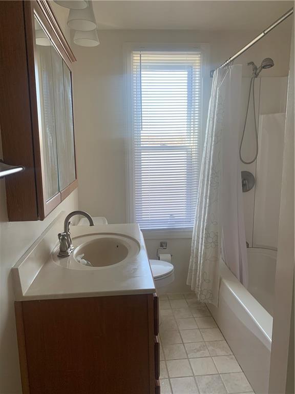 Building Photo - 37 Lyman Ave