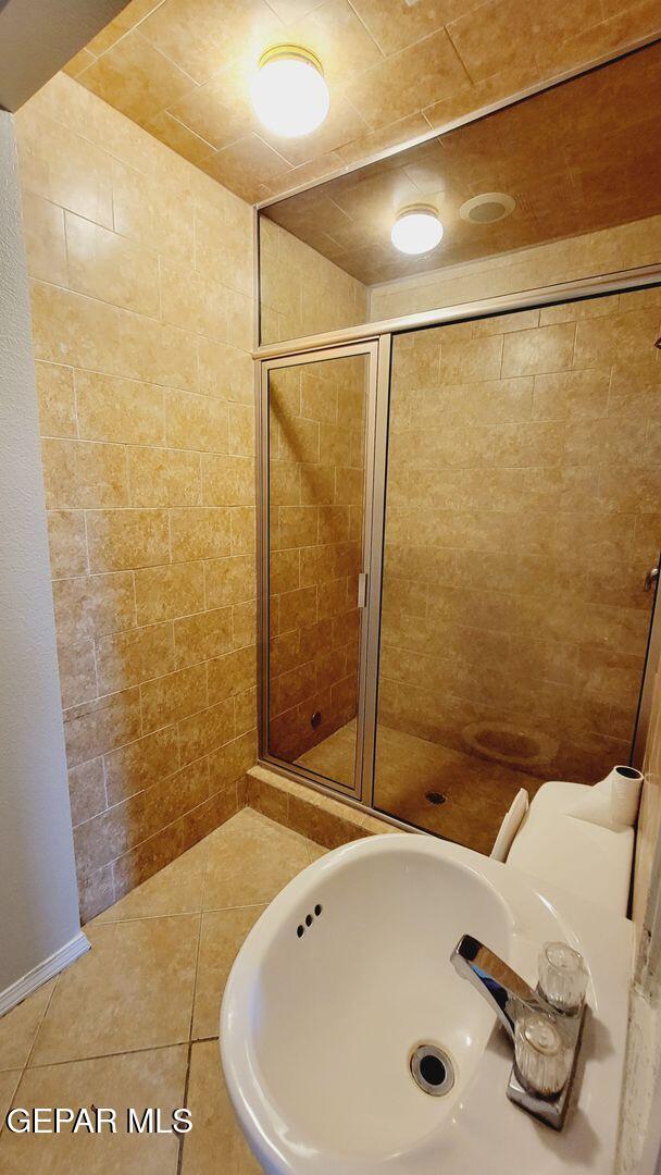 Building Photo - 604 Wind River Ave