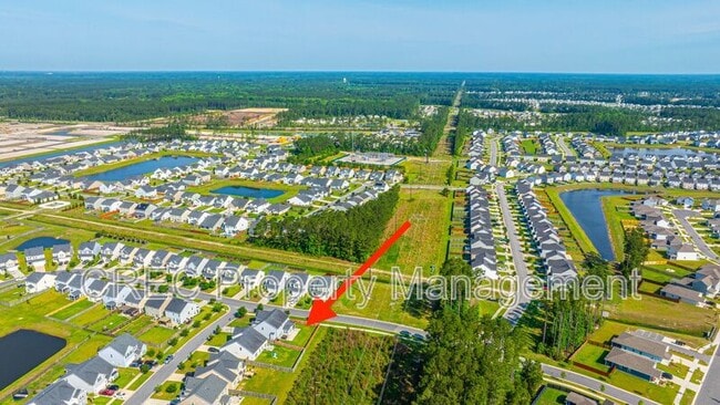 Building Photo - 201 Bigleaf Ct