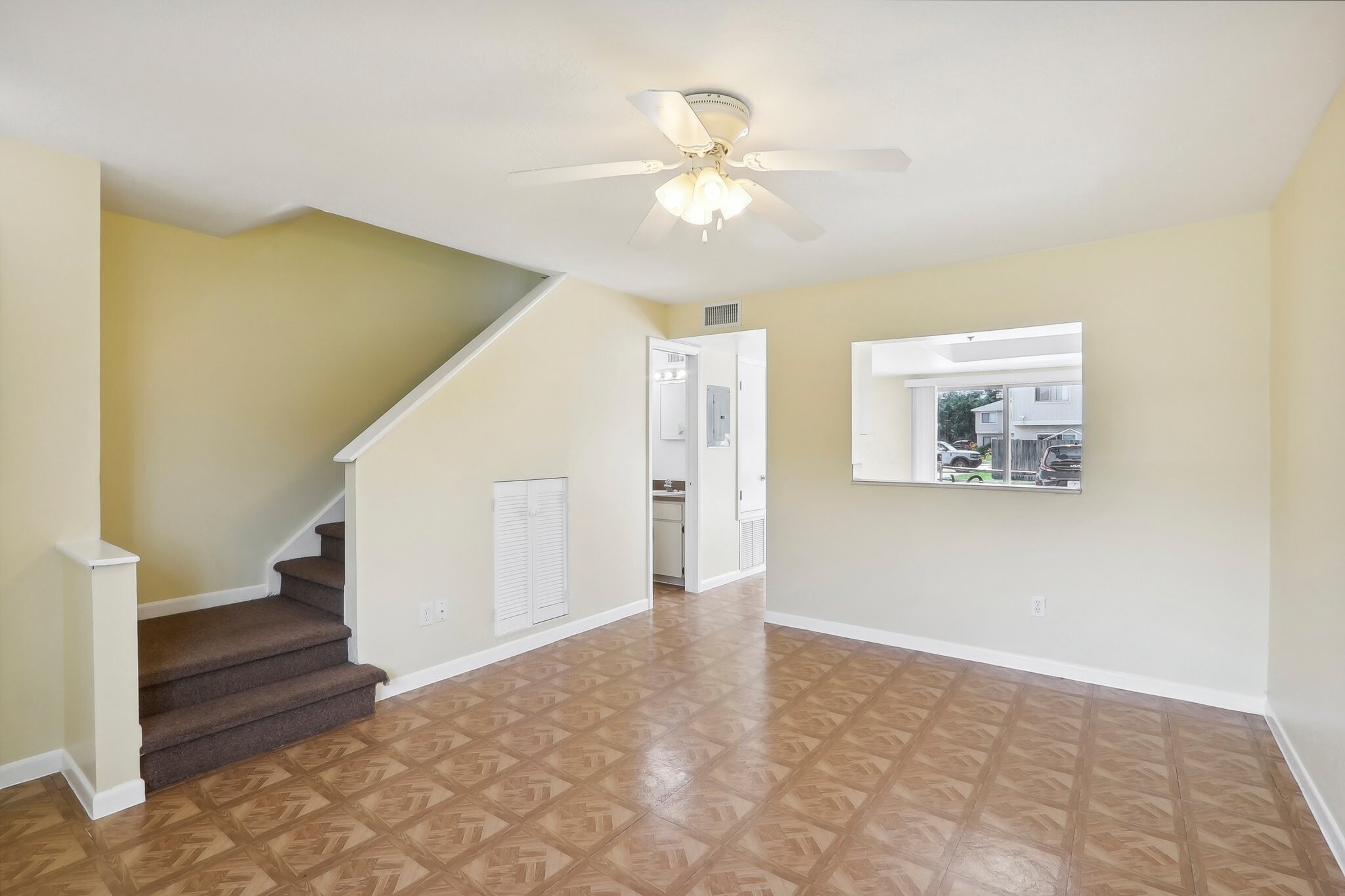 Building Photo - 12006 Pepperdine Pl