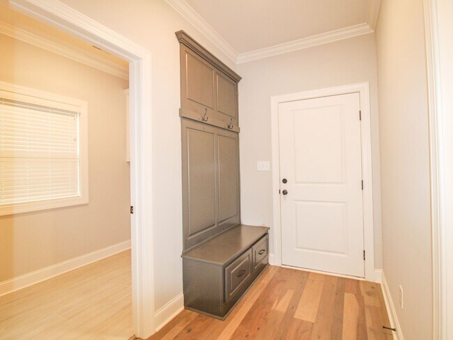 Building Photo - Beautiful two story home at Whispering Pines!