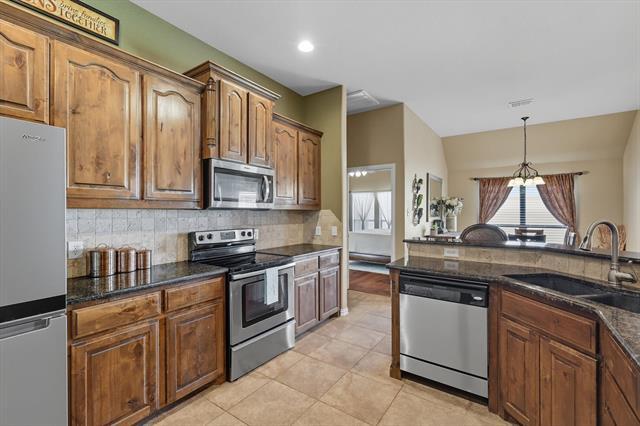 Building Photo - 202 Bay Hill Dr