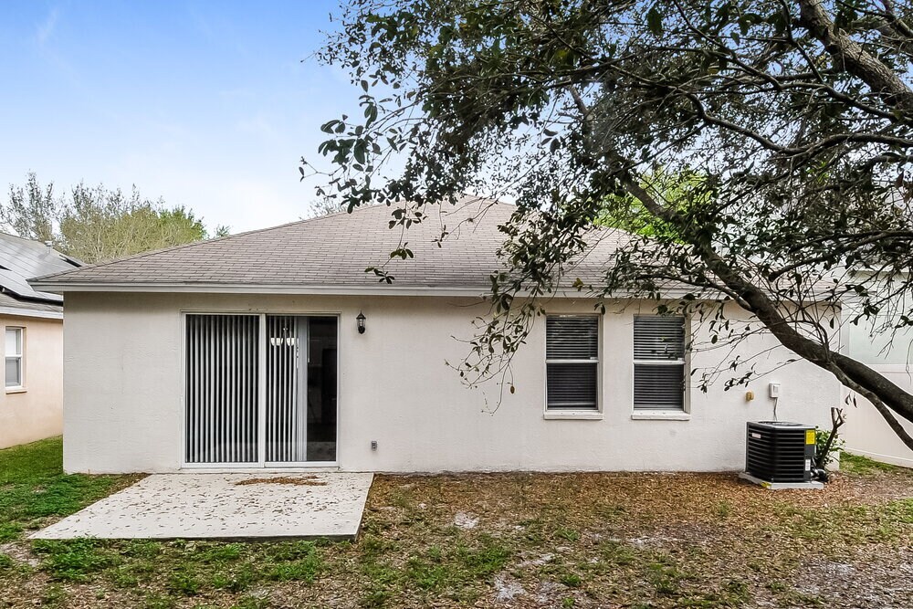 Building Photo - 11117 Newbridge Dr