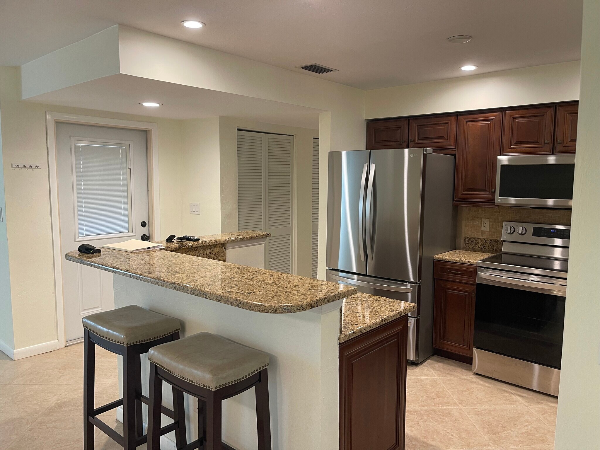 Remolded kitchen - 3850 Estero Bay Ln