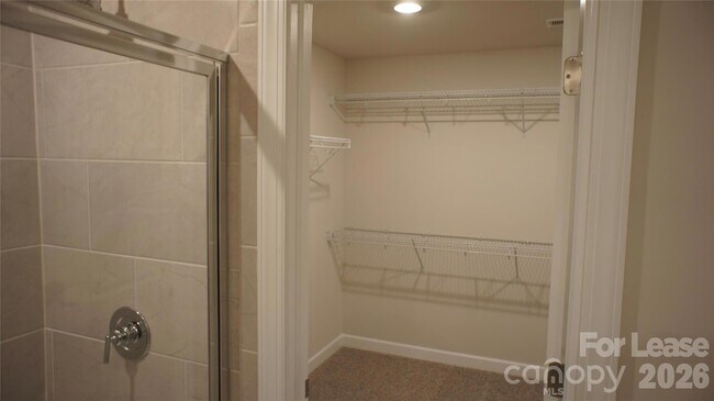 Building Photo - 344 Cedar Knoll Cir