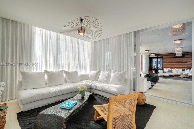 Building Photo - 4701 Meridian Ave