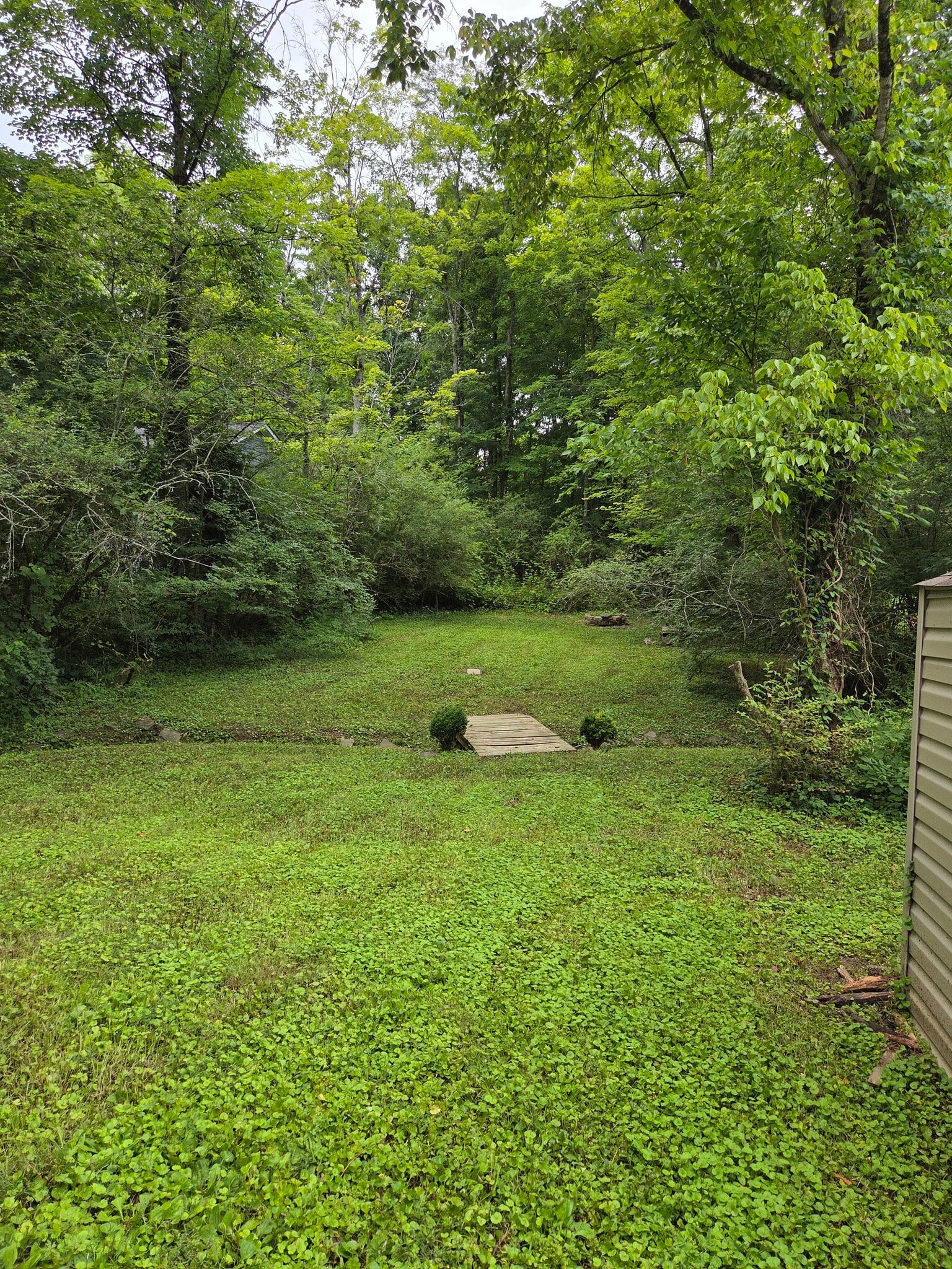 Building Photo - 3929 Acorn Dr