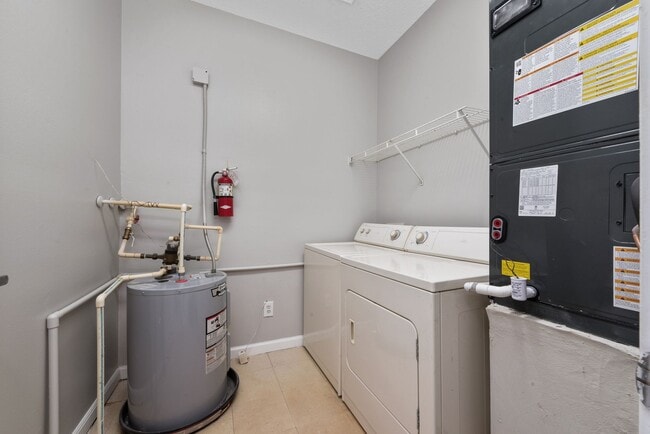 Building Photo - Beautiful 1 Bed 1 Bath with 1 car garage c...