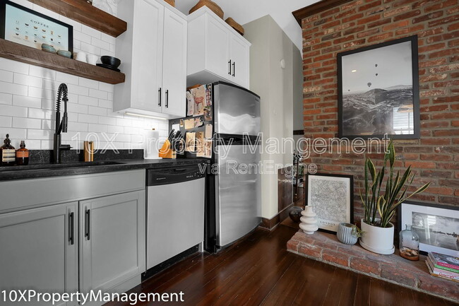 Building Photo - 386 Jackson St