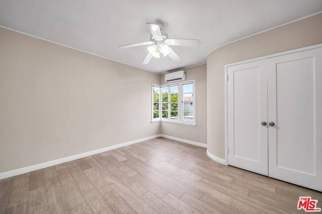 Building Photo - 1546 S Holt Ave