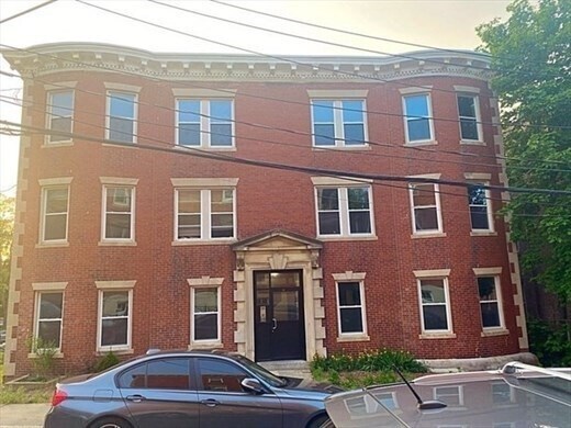 Primary Photo - 15 Codman Park