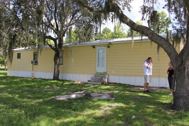 Building Photo - 3833 Spiker Ln