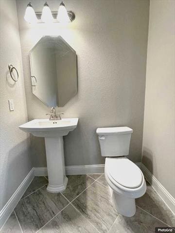 Building Photo - 6313 Burbank Wy