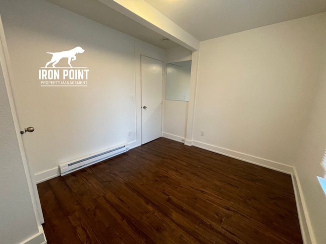 Building Photo - Historic North End duplex close to Hyde Park & Downtown Boise