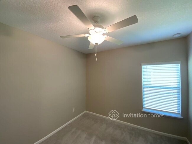 Building Photo - 9962 Lemon Grass Ln