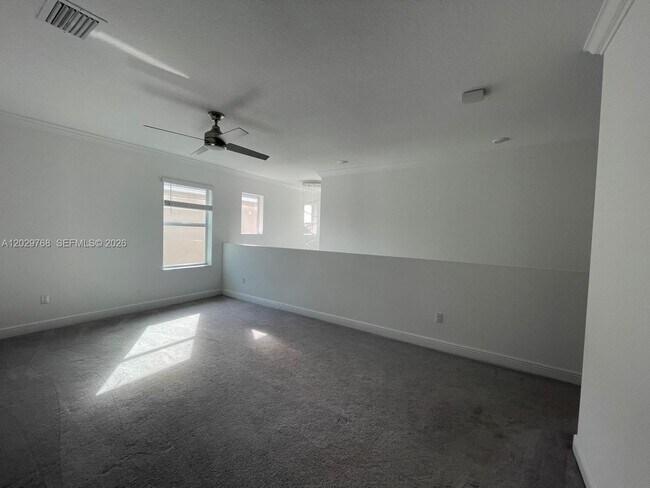 Building Photo - 3990 Pelicano Way
