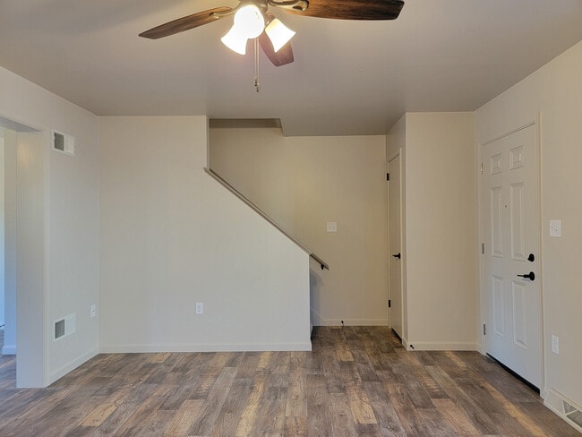 Building Photo - 1522 N Reading Rd