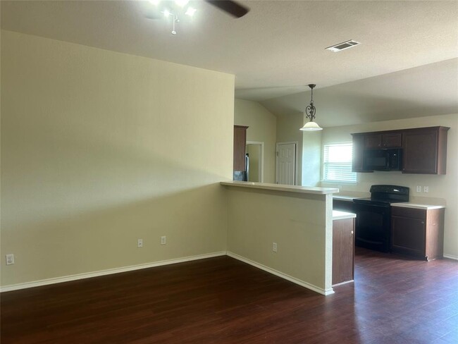 Building Photo - 140 Calcite Ln