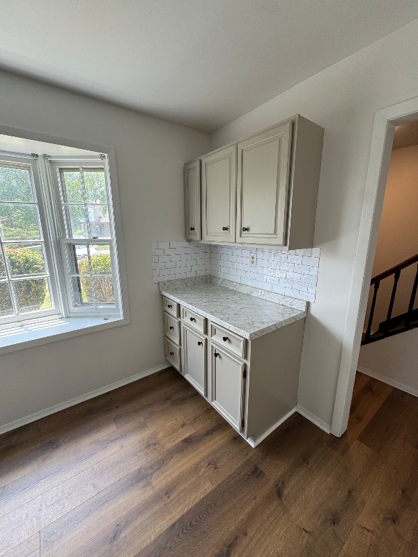 Building Photo - 4625 Roxbury Ln
