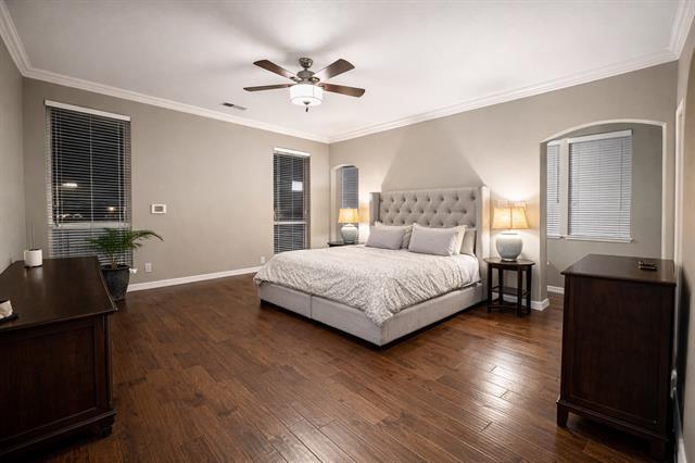 Building Photo - 7357 Golf Club Dr