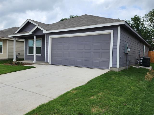Building Photo - 1033 MacNab Dr
