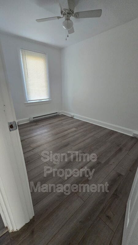 Building Photo - 187 Berkson Ave
