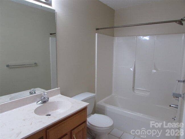 Building Photo - 108 Teaberry Ct