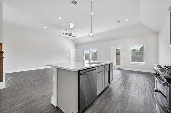 Building Photo - 10329 S Goshawk Trl