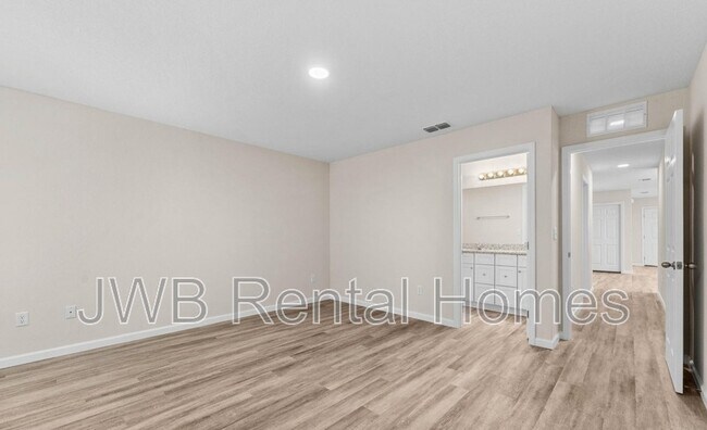 Building Photo - 5264 Wabash Blvd