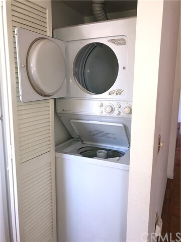 Building Photo - 1 Alicante Aisle