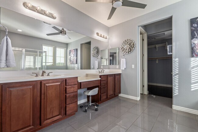 Building Photo - INCREDIBLE Executive Style homes in the po...