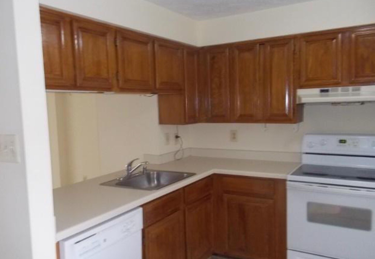 Building Photo - 13659 Forest Pond Ct