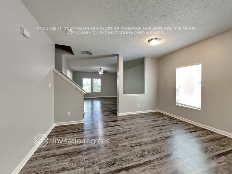 Building Photo - 737 Sinclair Dr