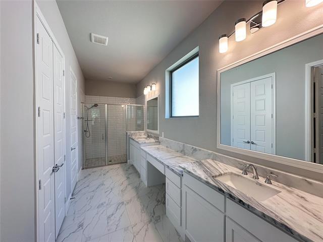 Building Photo - 839 Baugh Dr
