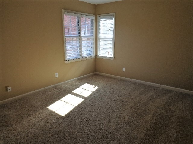 Building Photo - 5593 Forkwood Dr NW