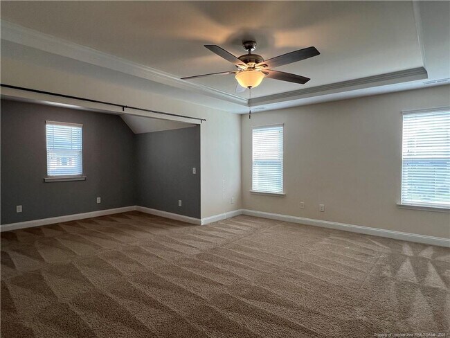 Building Photo - 4411 Low Oak Ct