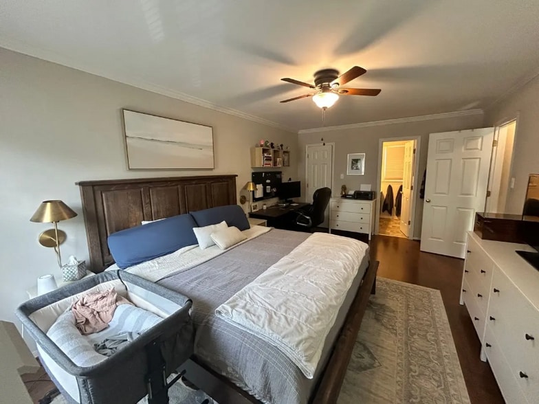 Building Photo - 10821 Sunset Hills Dr