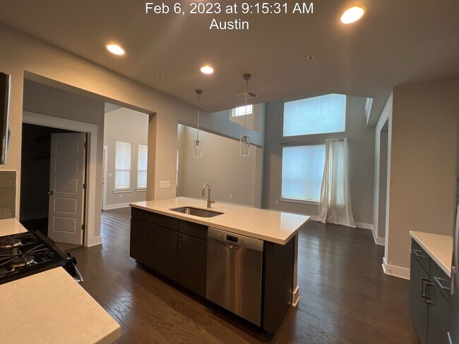 Building Photo - 8010 Wildcat Pass