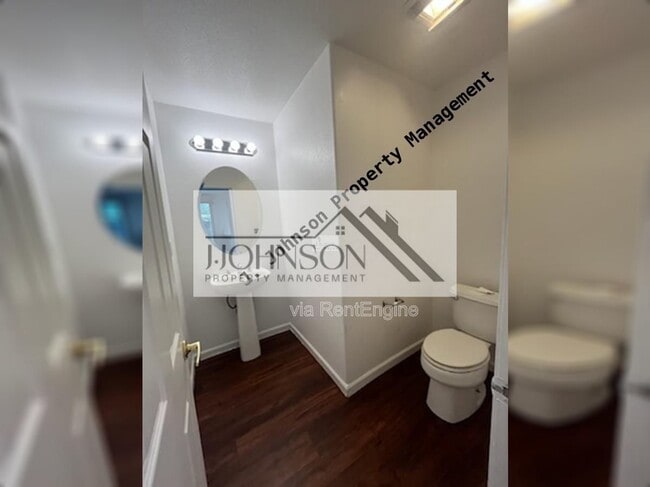 Building Photo - 4212 Mulberry Ct