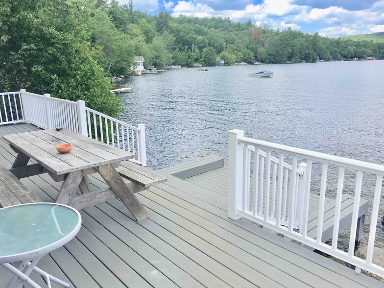 Building Photo - 8 W Shore Rd