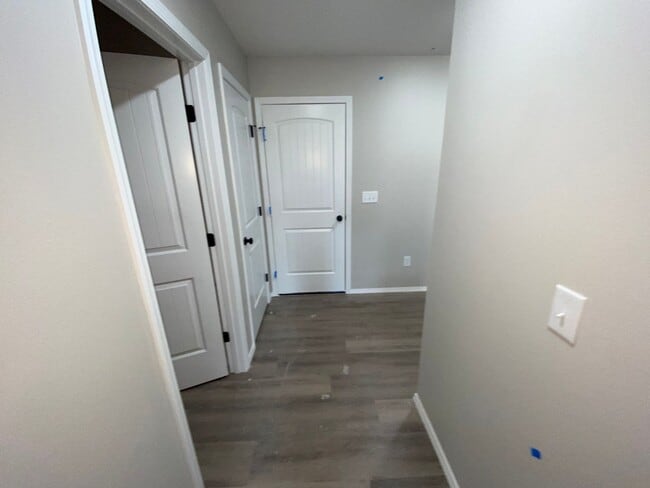 Building Photo - Brand New Home!!