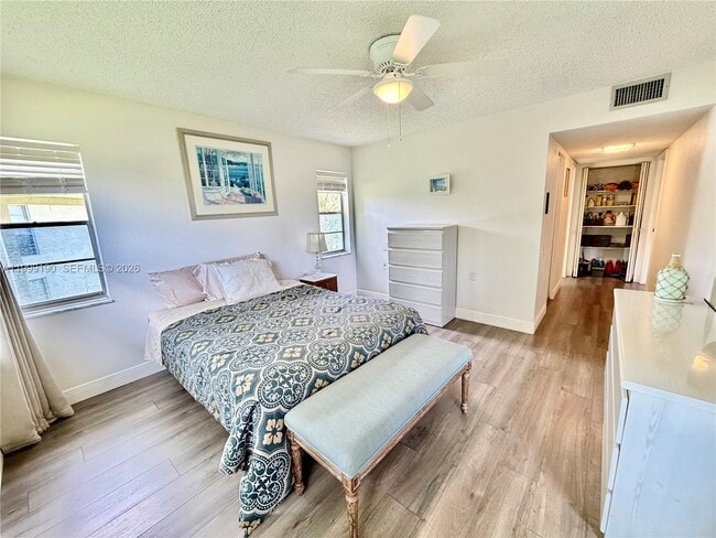 Building Photo - 2707 Nassau Bend