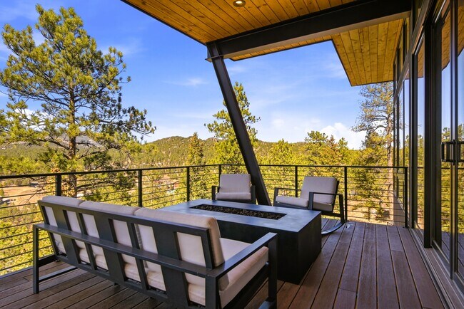 Building Photo - 4475 Forest Trail