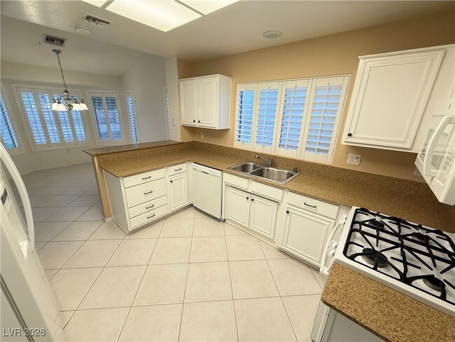 Building Photo - 8505 Gull Dr