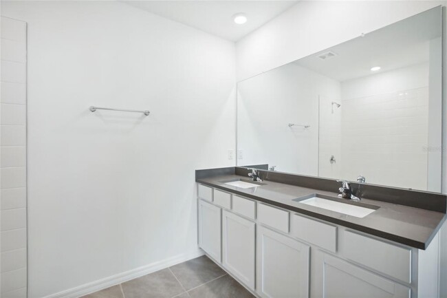 Building Photo - 10762 Quail Grv Wy