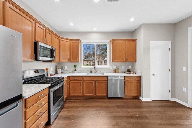 Building Photo - 139 Nolan Dr